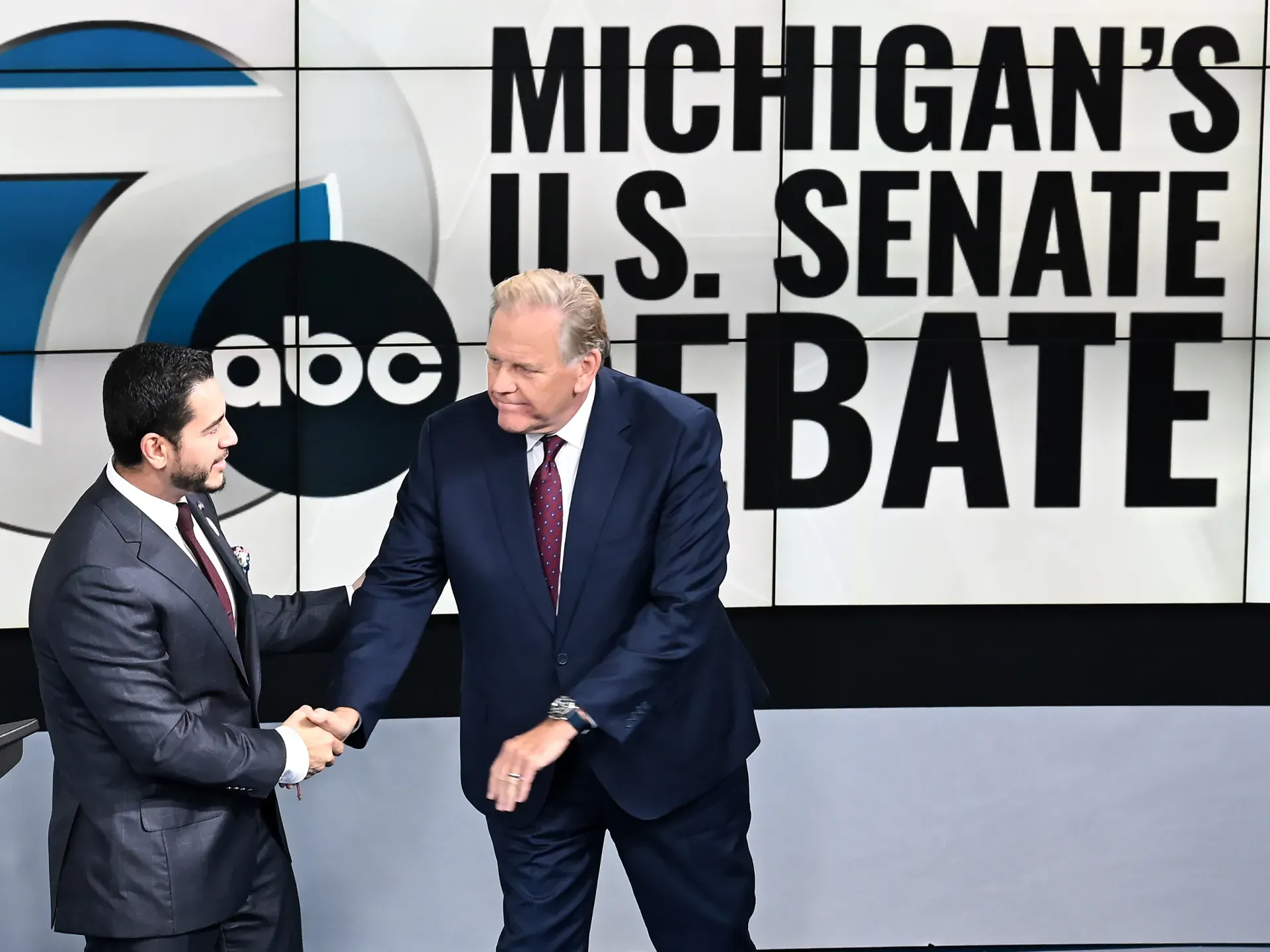 Michigan and Kansas Senate Debates Highlight Critical Policy Clashes Ahead of November Midterms